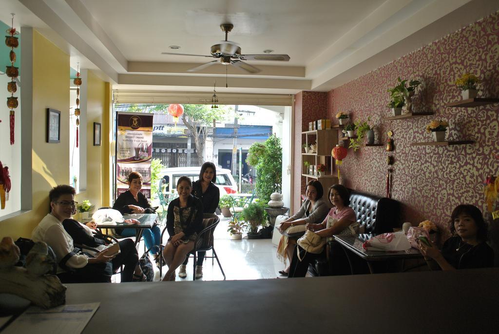 Machima House Hotel Phuket Ngoại thất bức ảnh