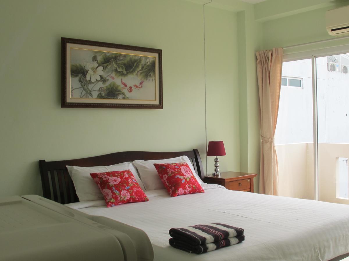 Machima House Hotel Phuket Ngoại thất bức ảnh